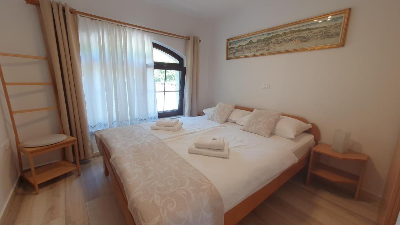 Apartment Laurus Порторож Экстерьер фото